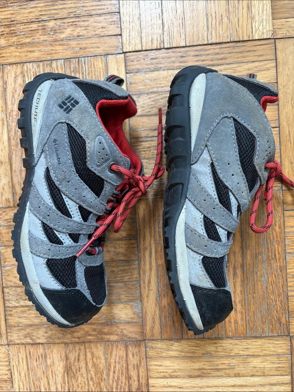 Columbia size 2 Red and Gray hiking boots boys